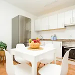 Apartment Elena - By Az *