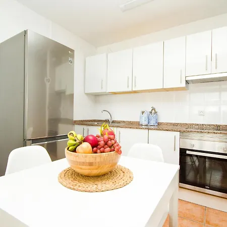 アパート Elena - By Az