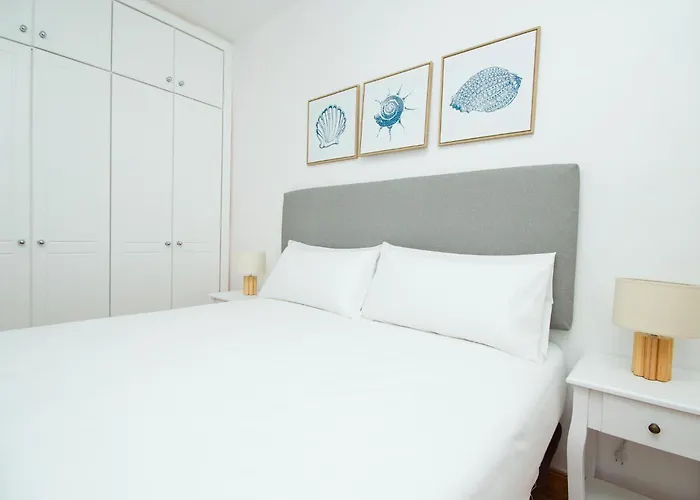 Elena - By Az プエルト・デル・カルメン